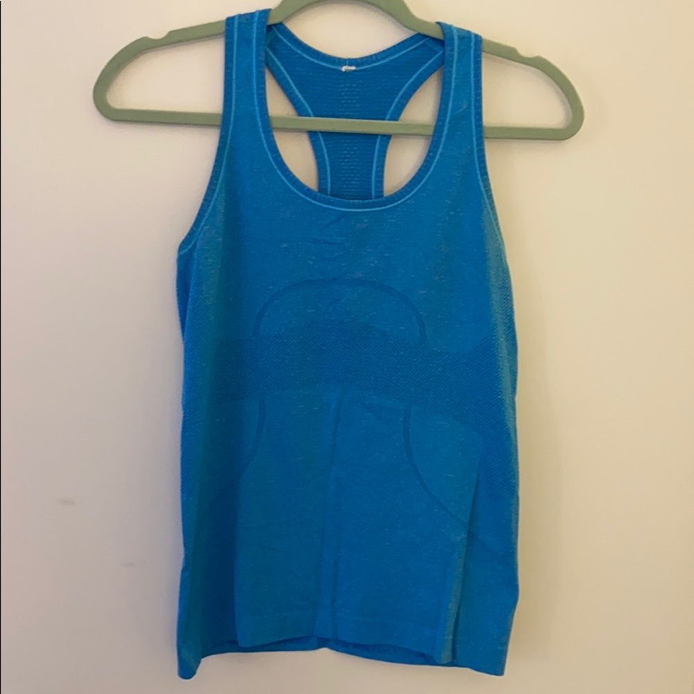 Lululemon tank top